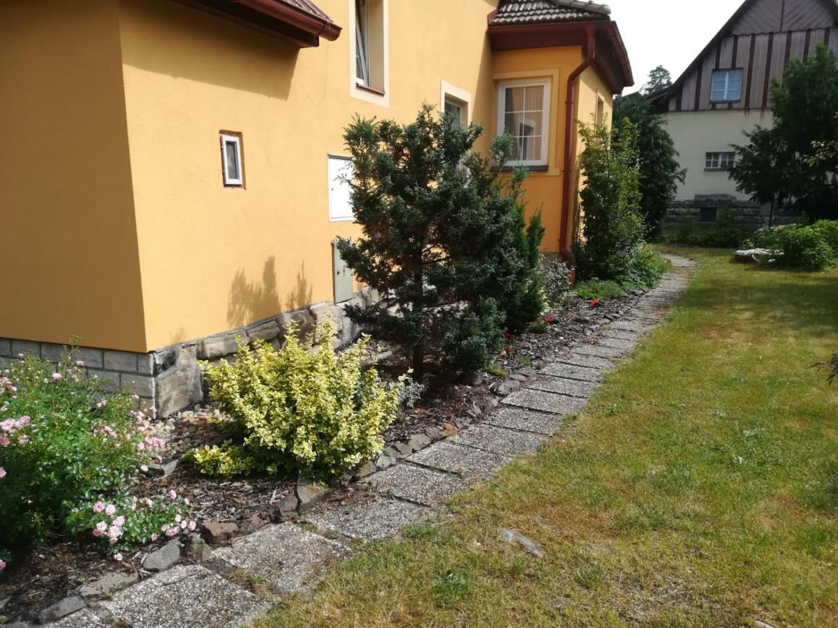 Ferienwohnung Apartman Marta Staré Splavy Exterior foto